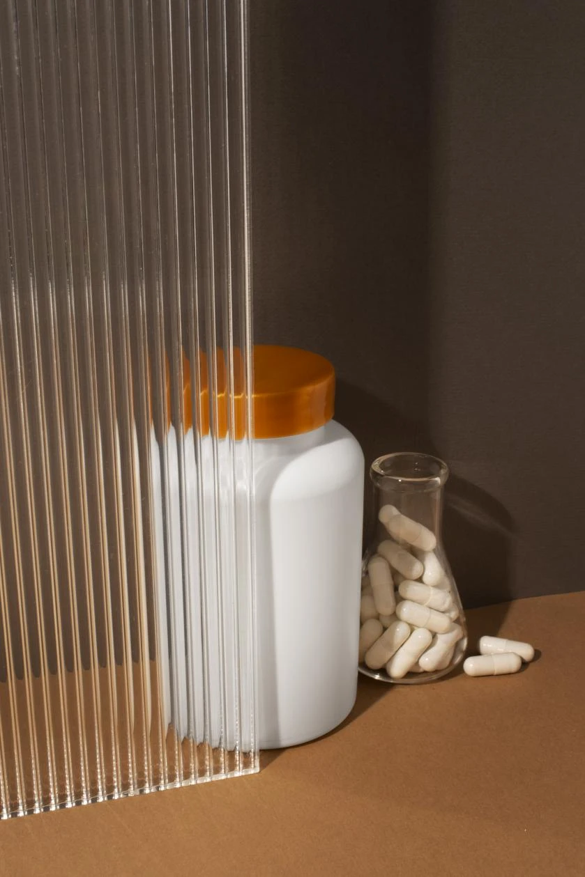 Storage Taboos for Empty Capsules: Why Do Unshaded Windows Cause Adhesion and...