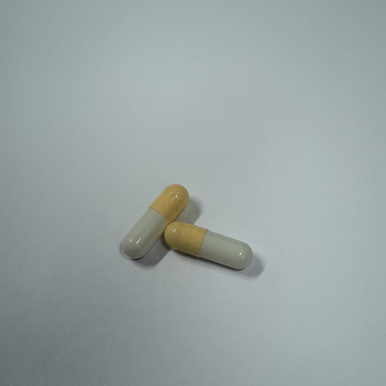 Yellow-Gray Gelatin Capsules